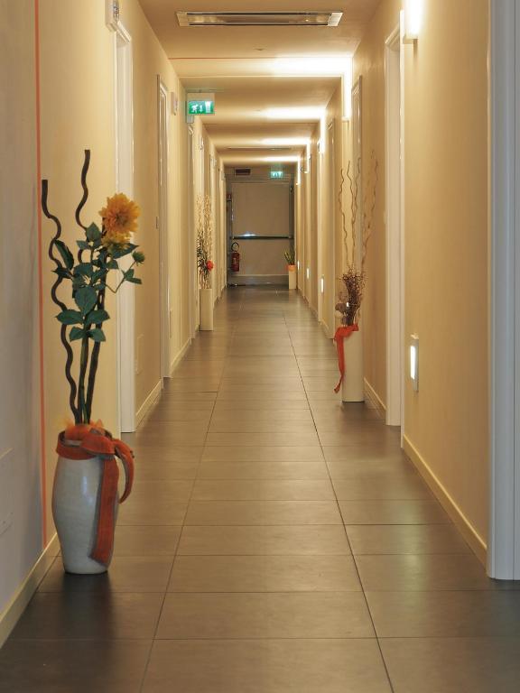 Hotel Cluentum Tolentino Buitenkant foto